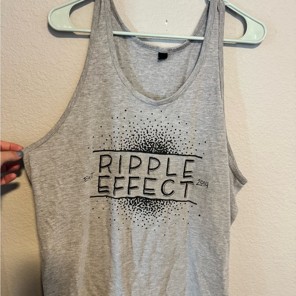 2014 Ripple Effect Co Gray Tank Top XL - Picture 2 of 3